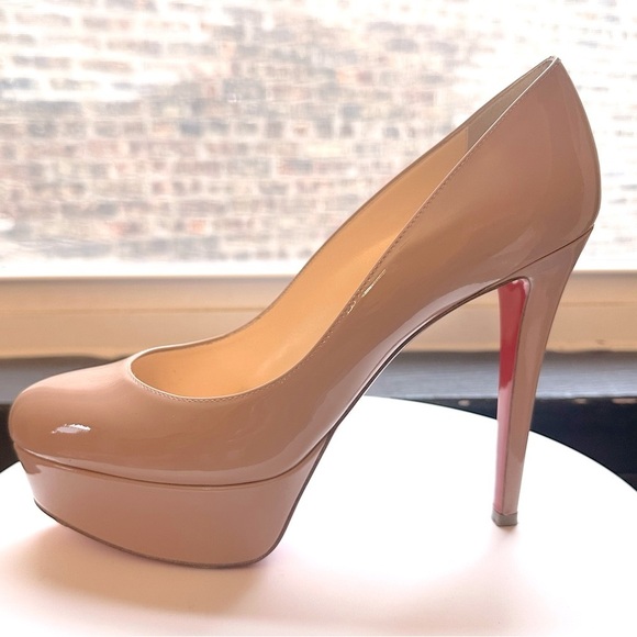 🌺Authentic CHRISTIAN LOUBOUTIN 🌺👠 Bianca 120 Patent calf Nude size 38.5 - Picture 3 of 16